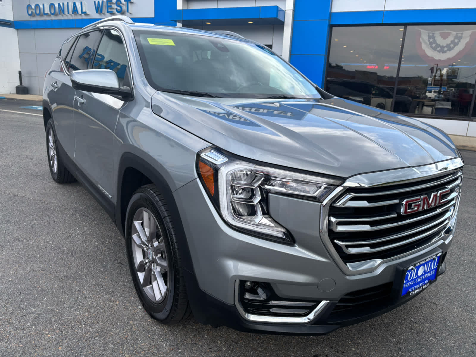 2024 GMC Terrain SLT