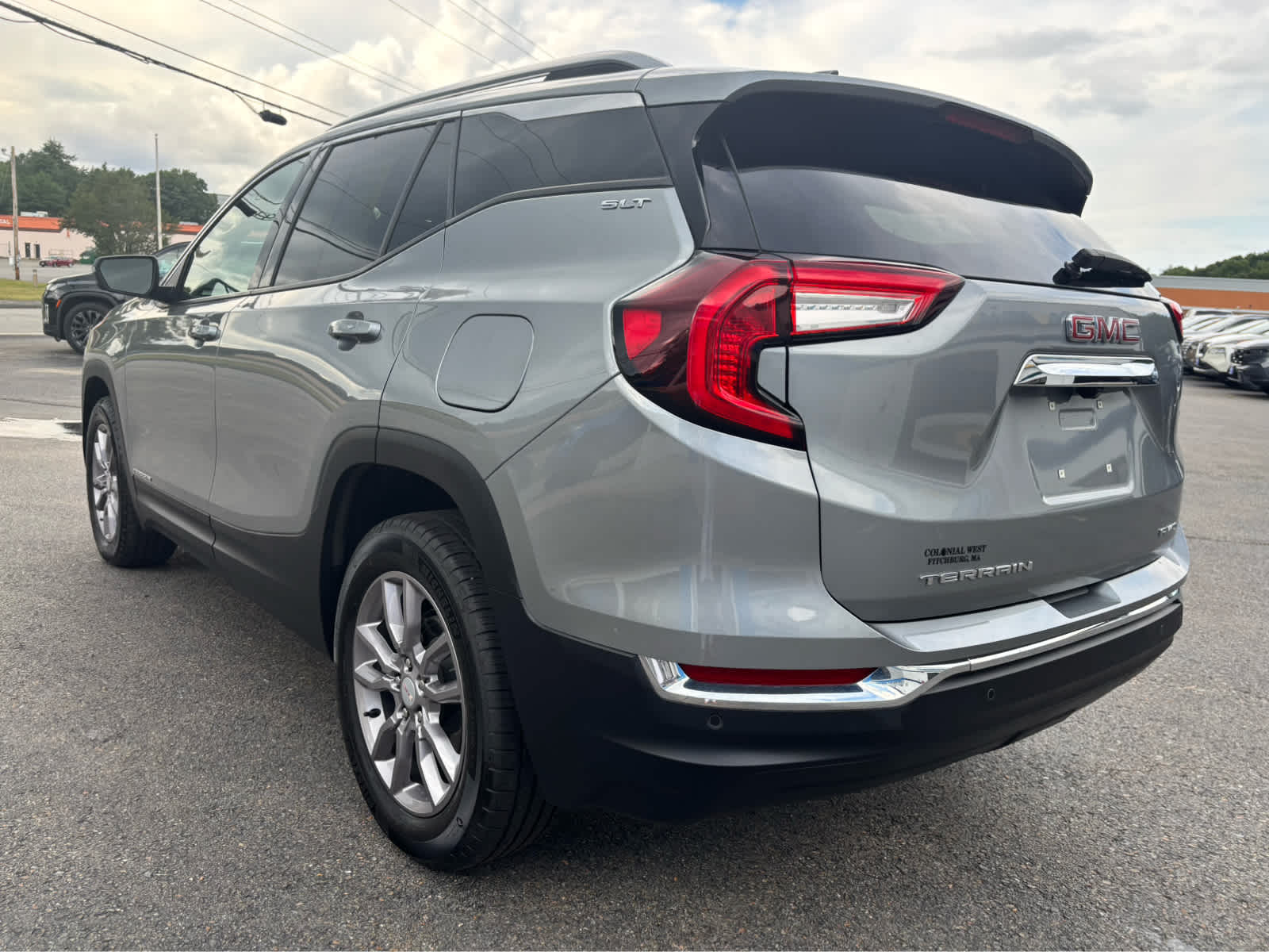 2024 GMC Terrain SLT