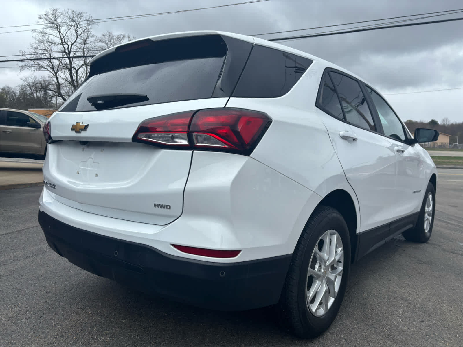 2024 Chevrolet Equinox LS
