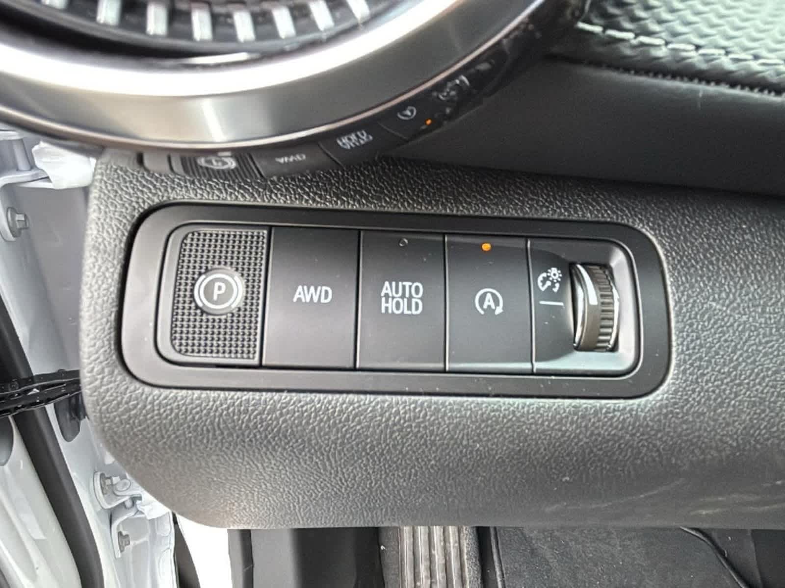 2027 Chevrolet Equinox LT - Photo 12