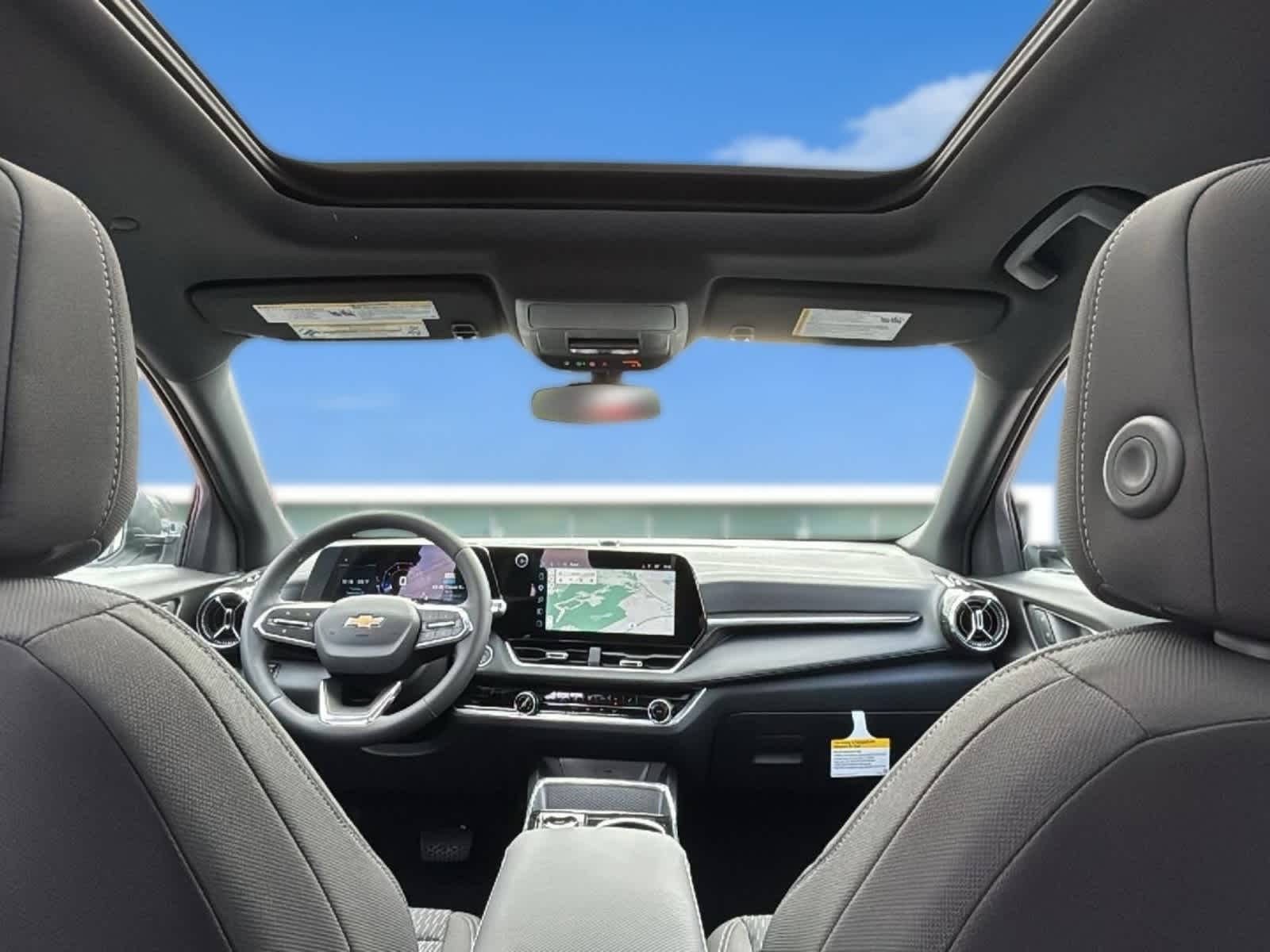 2027 Chevrolet Equinox LT - Photo 25
