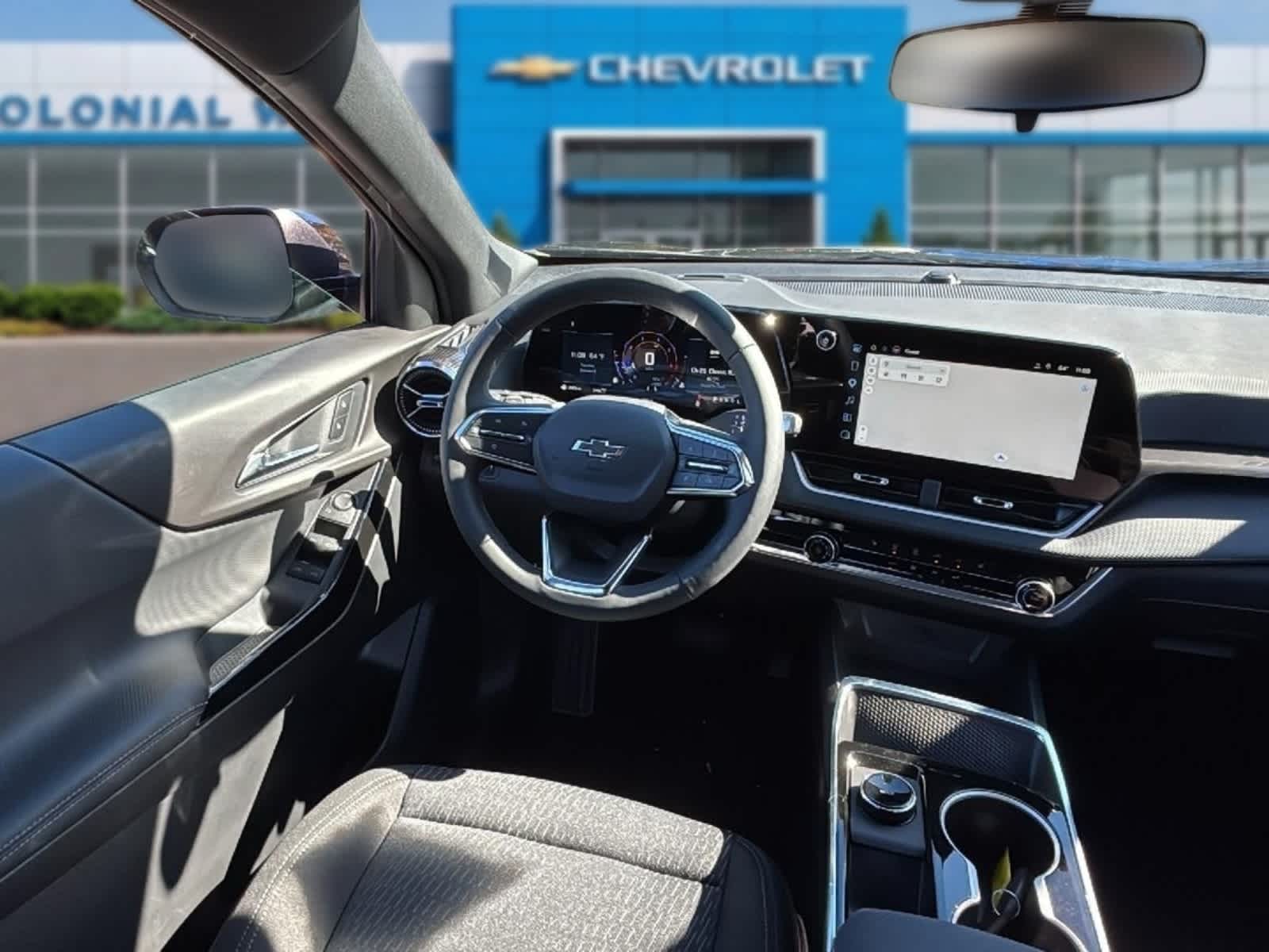 2027 Chevrolet Equinox LT - Photo 26