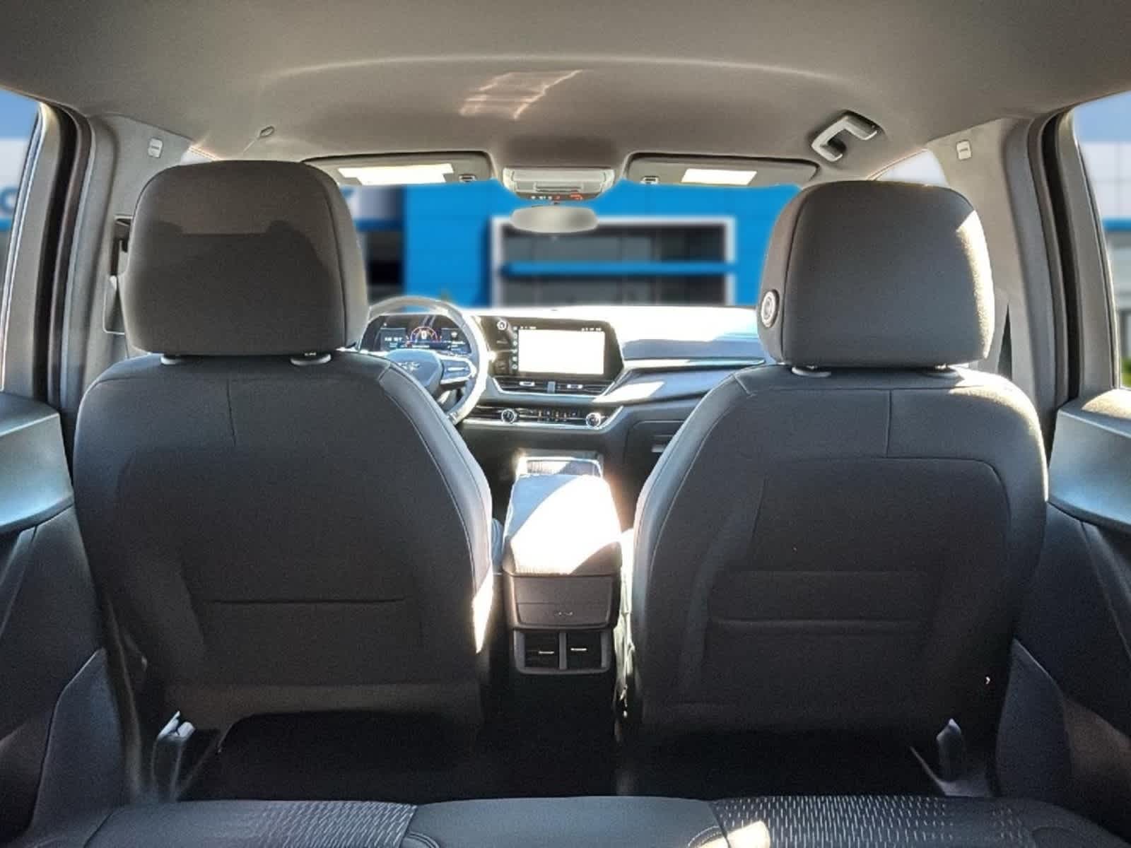 2027 Chevrolet Equinox LT - Photo 30