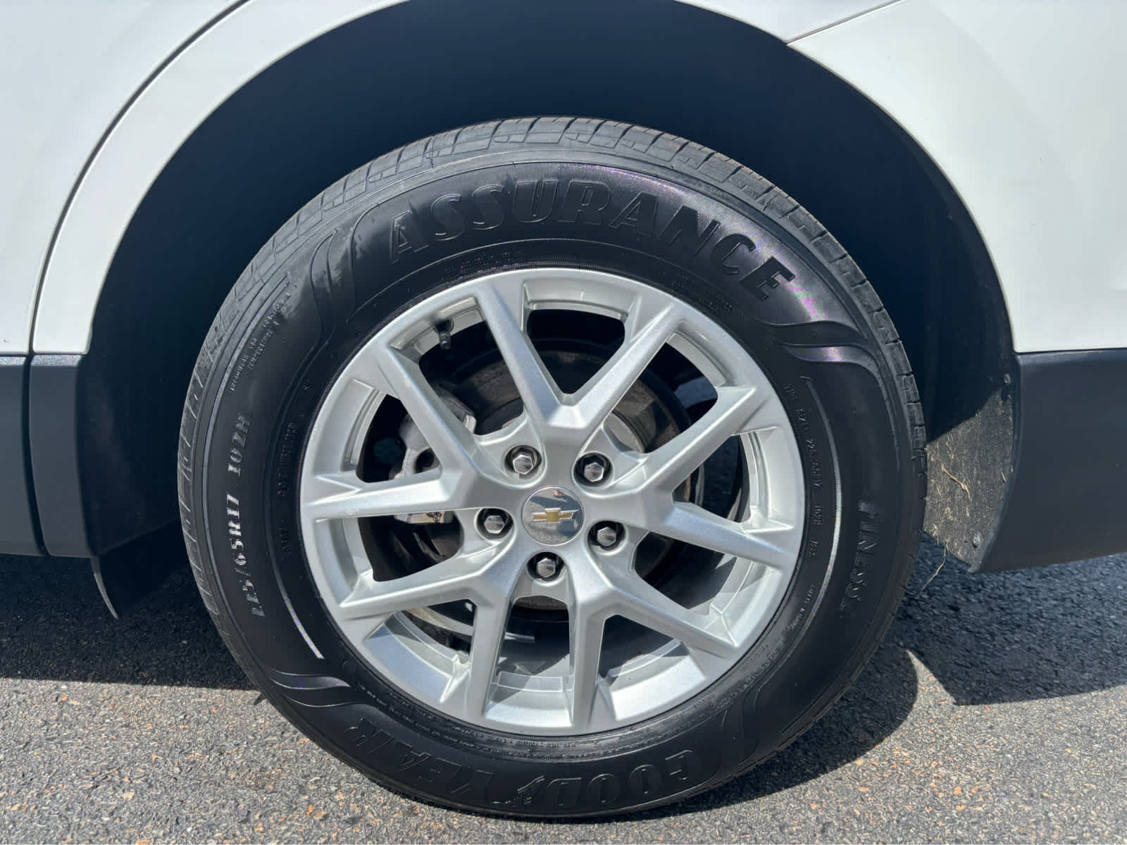 2024 Chevrolet Equinox Base