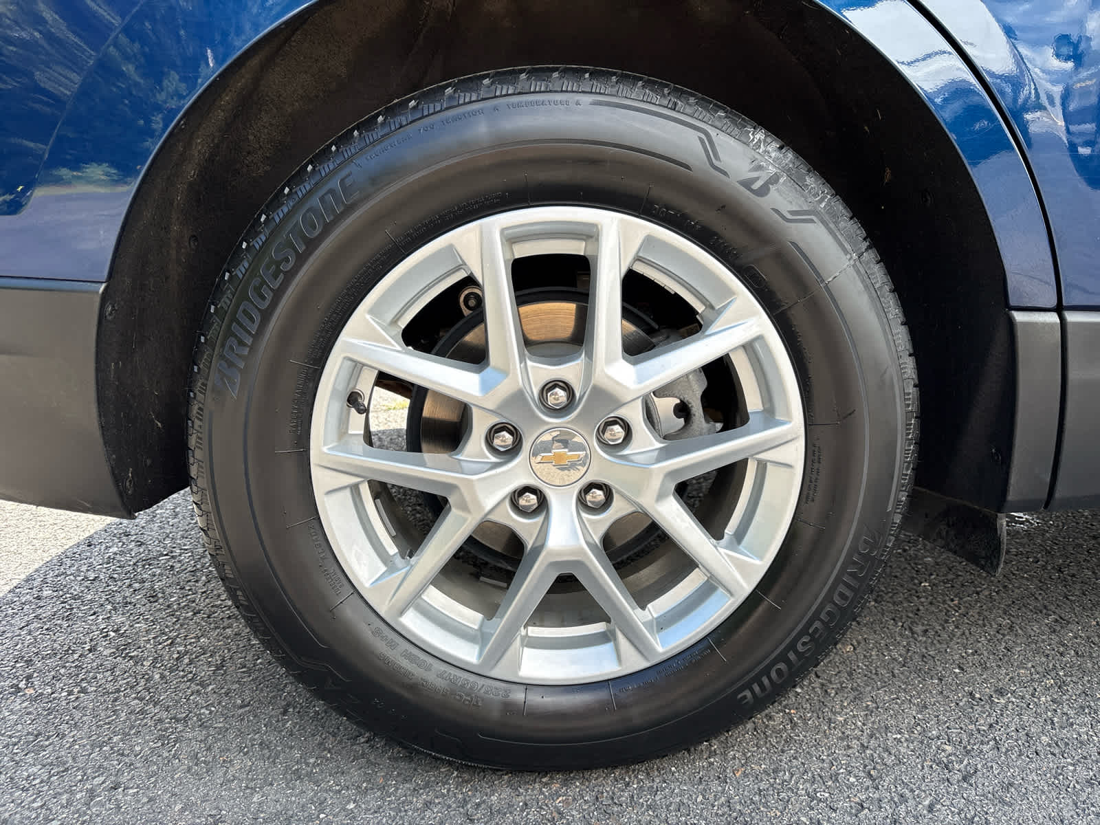 2023 Chevrolet Equinox Base