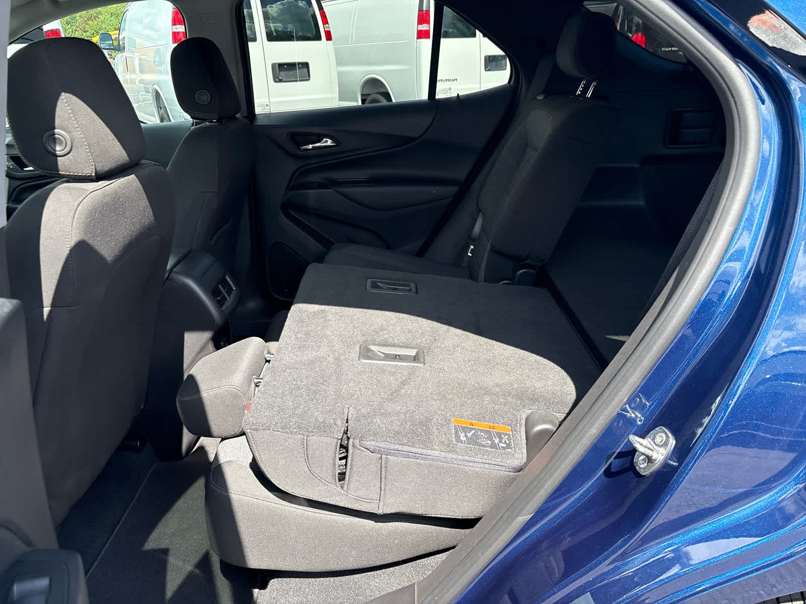 2023 Chevrolet Equinox Base