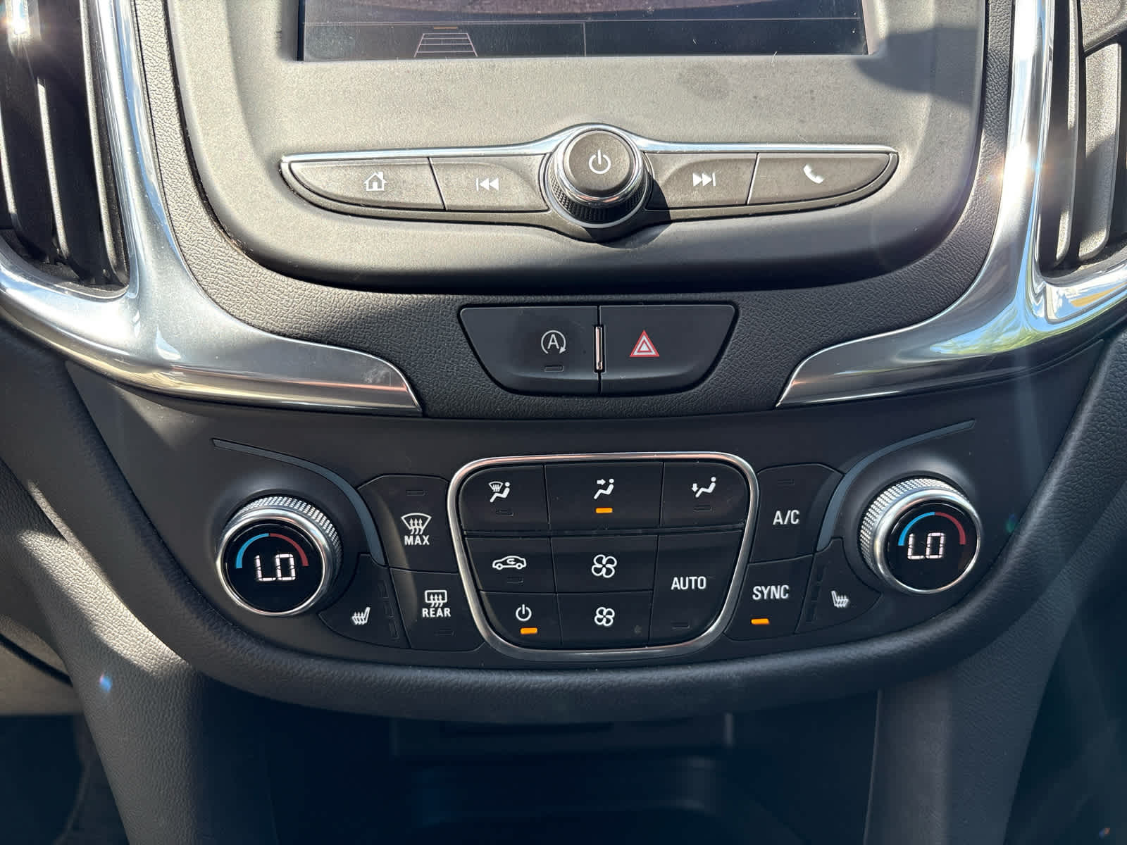 2023 Chevrolet Equinox Base