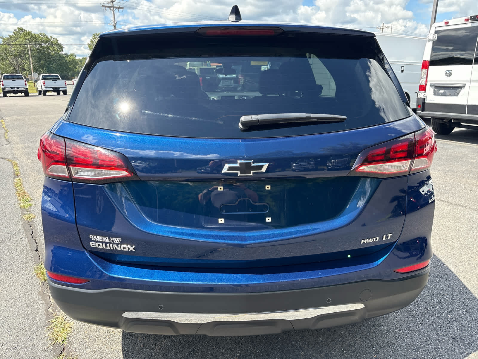 2023 Chevrolet Equinox Base