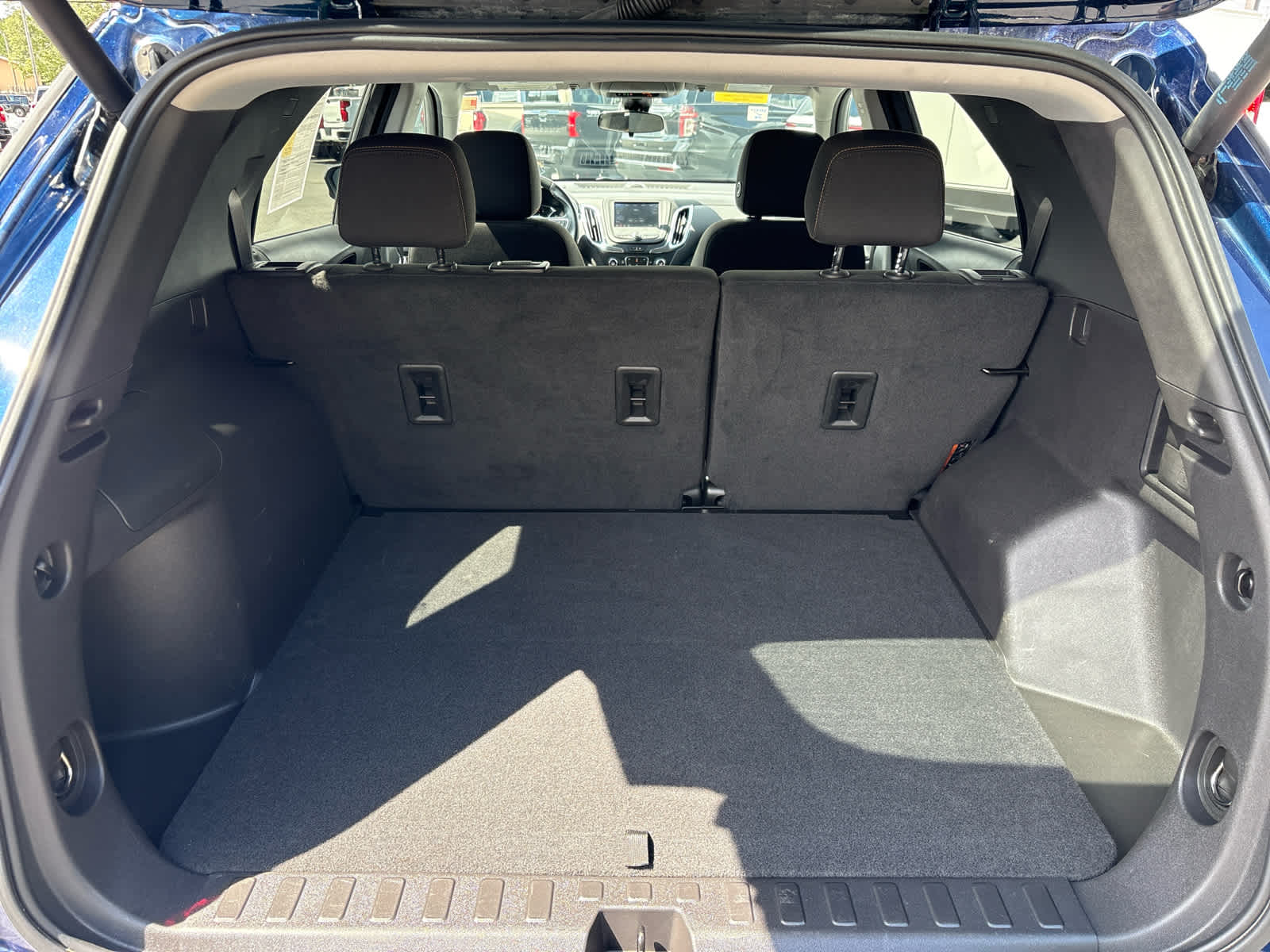 2023 Chevrolet Equinox Base
