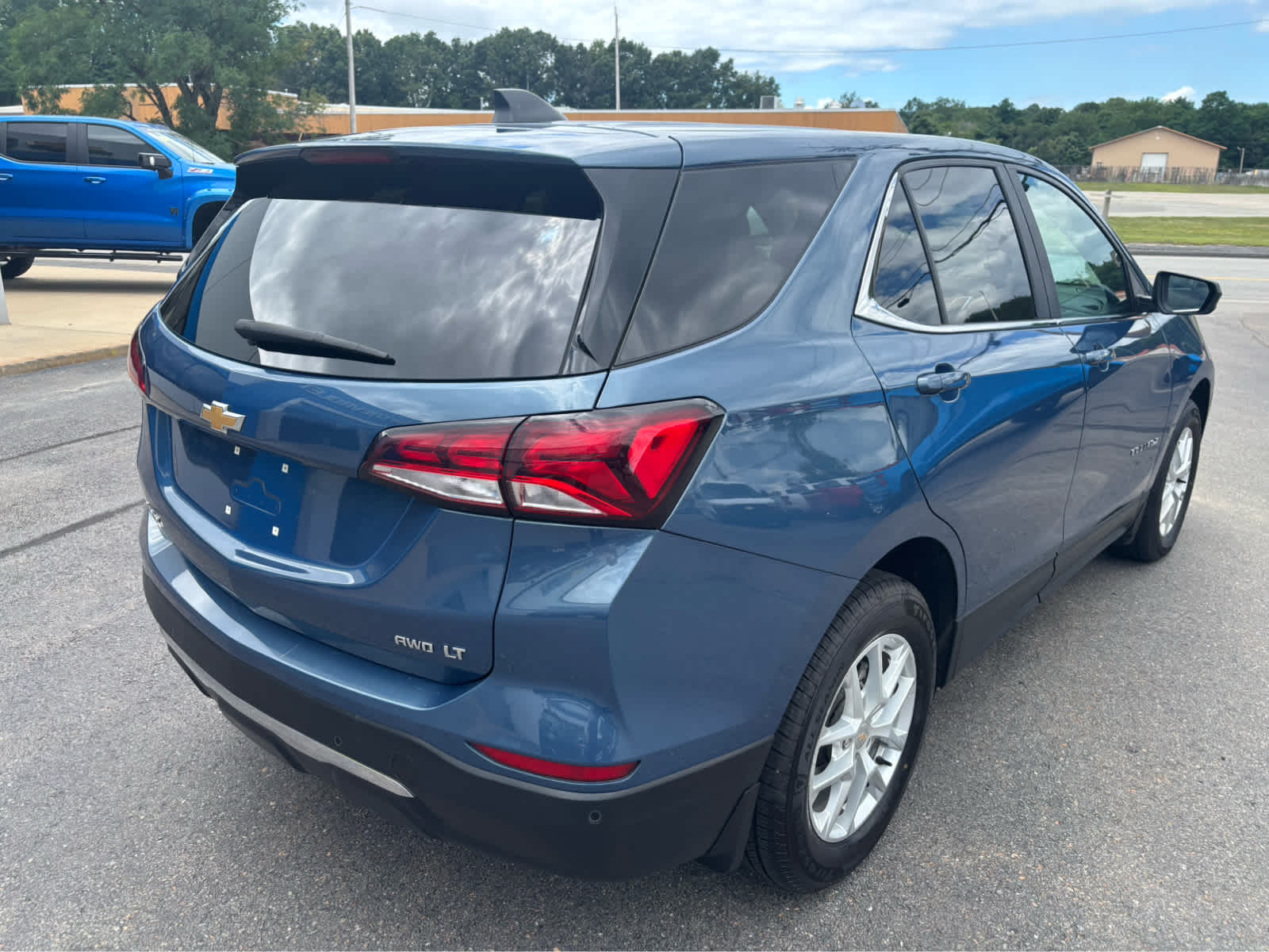 2024 Chevrolet Equinox LT