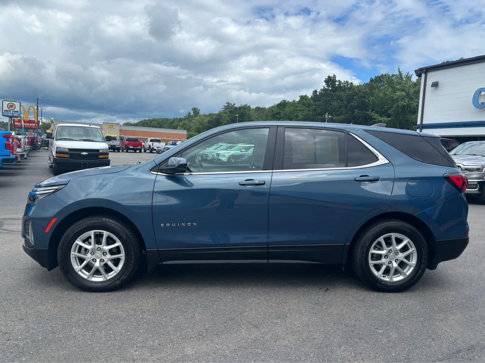 2024 Chevrolet Equinox LT