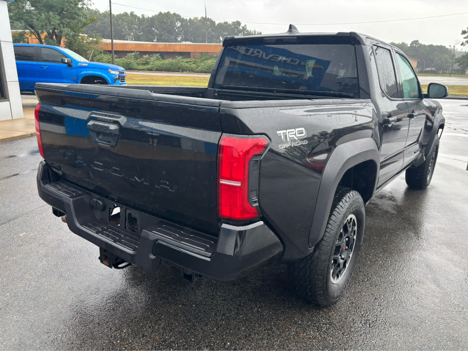 2025 Toyota Tacoma 4WD SR