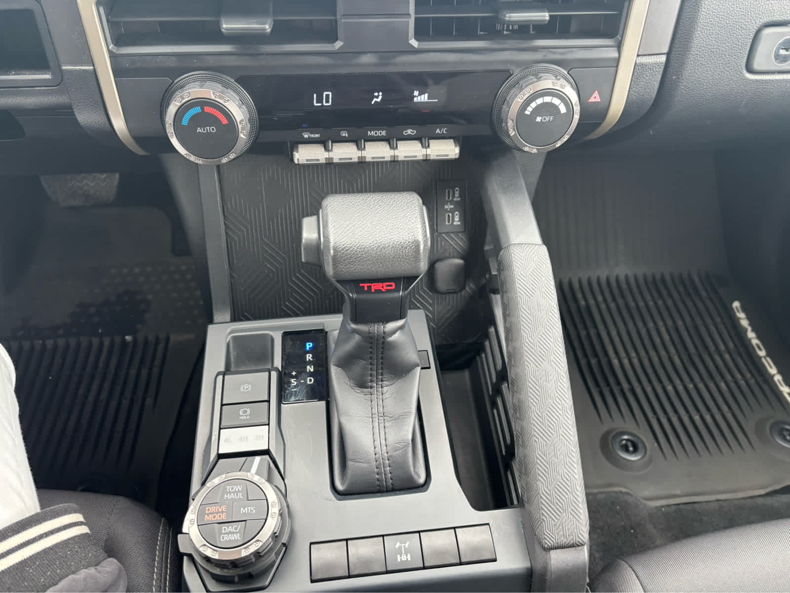 2025 Toyota Tacoma 4WD SR