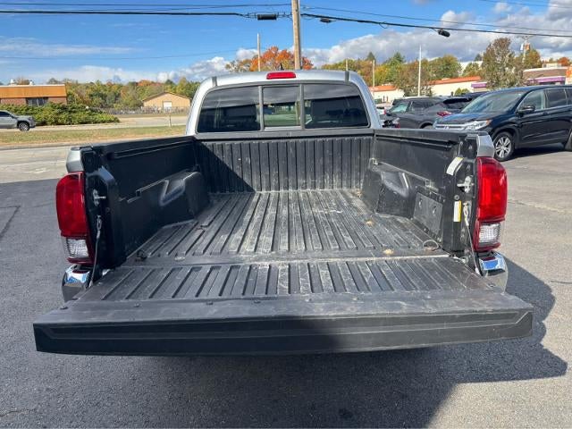 2022 Toyota Tacoma 4WD SR