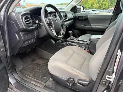 2022 Toyota Tacoma 4WD SR