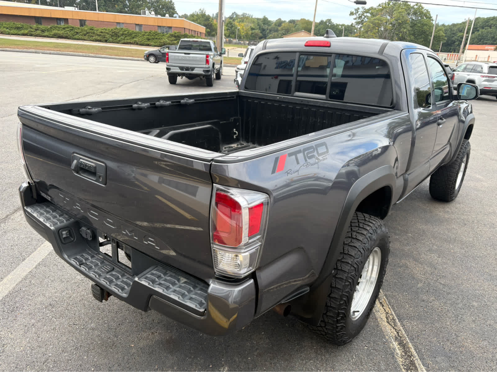 2022 Toyota Tacoma 4WD SR