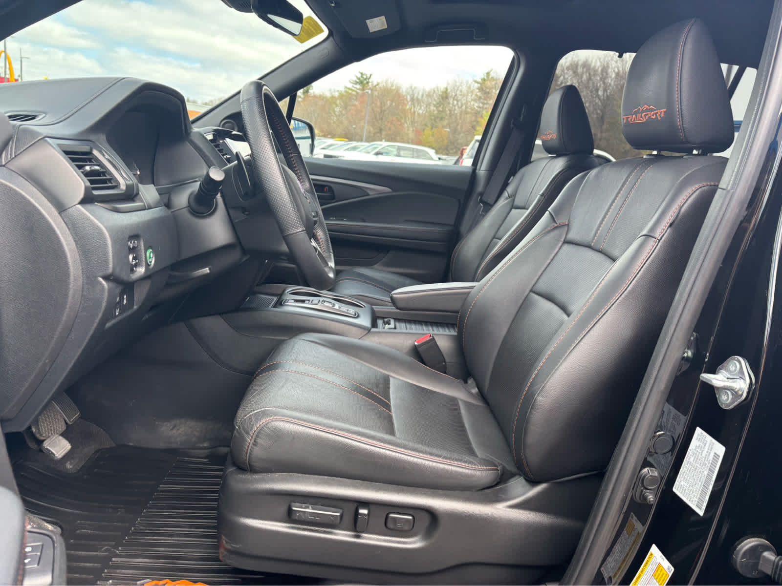 2022 Honda Passport Base