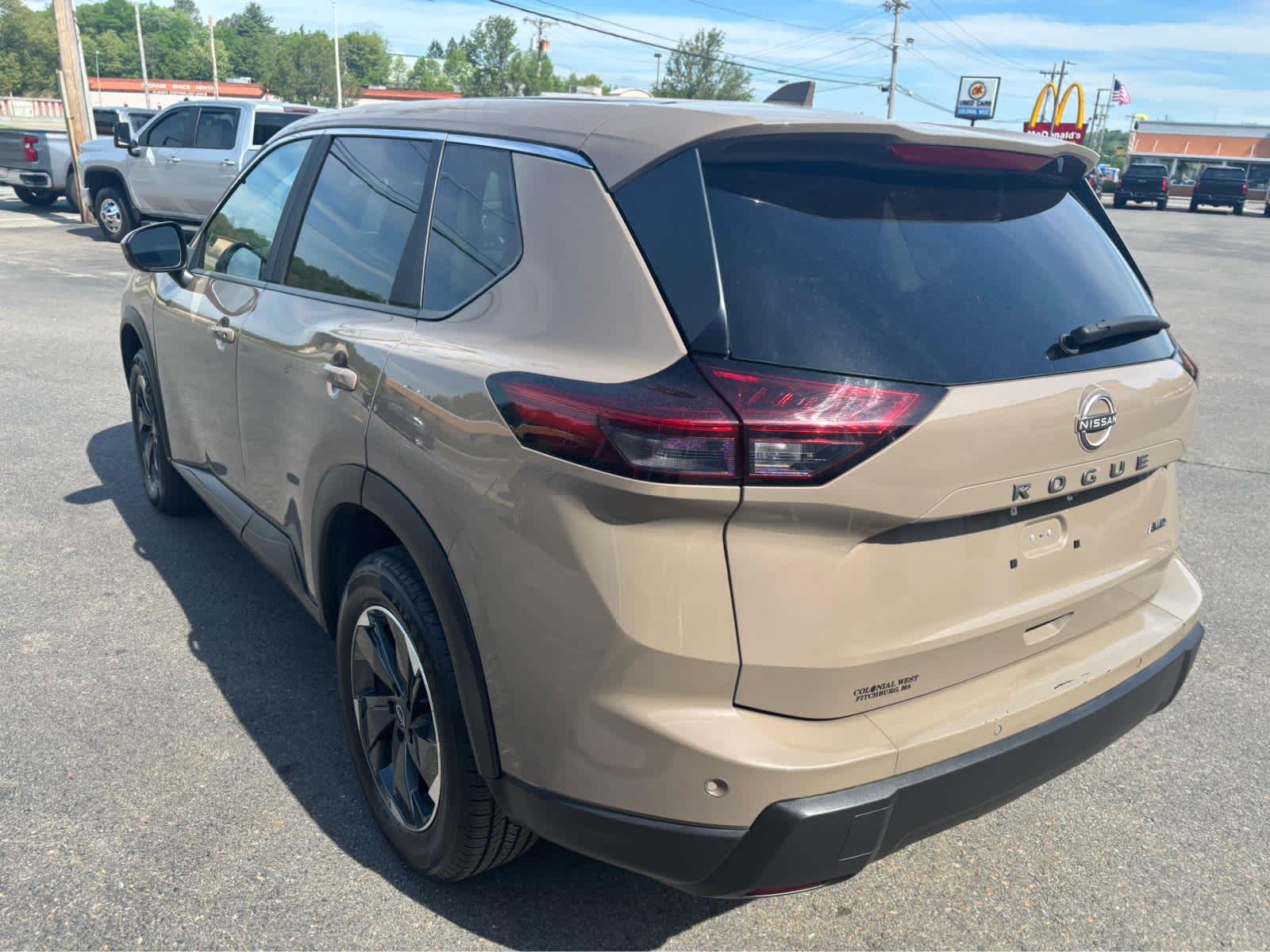 2025 Nissan Rogue SV