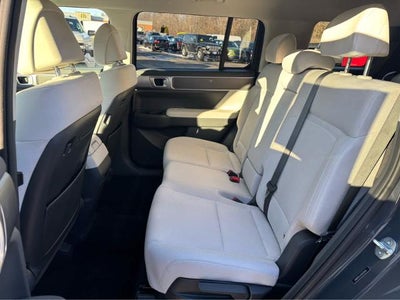 2025 Hyundai Santa Fe SE