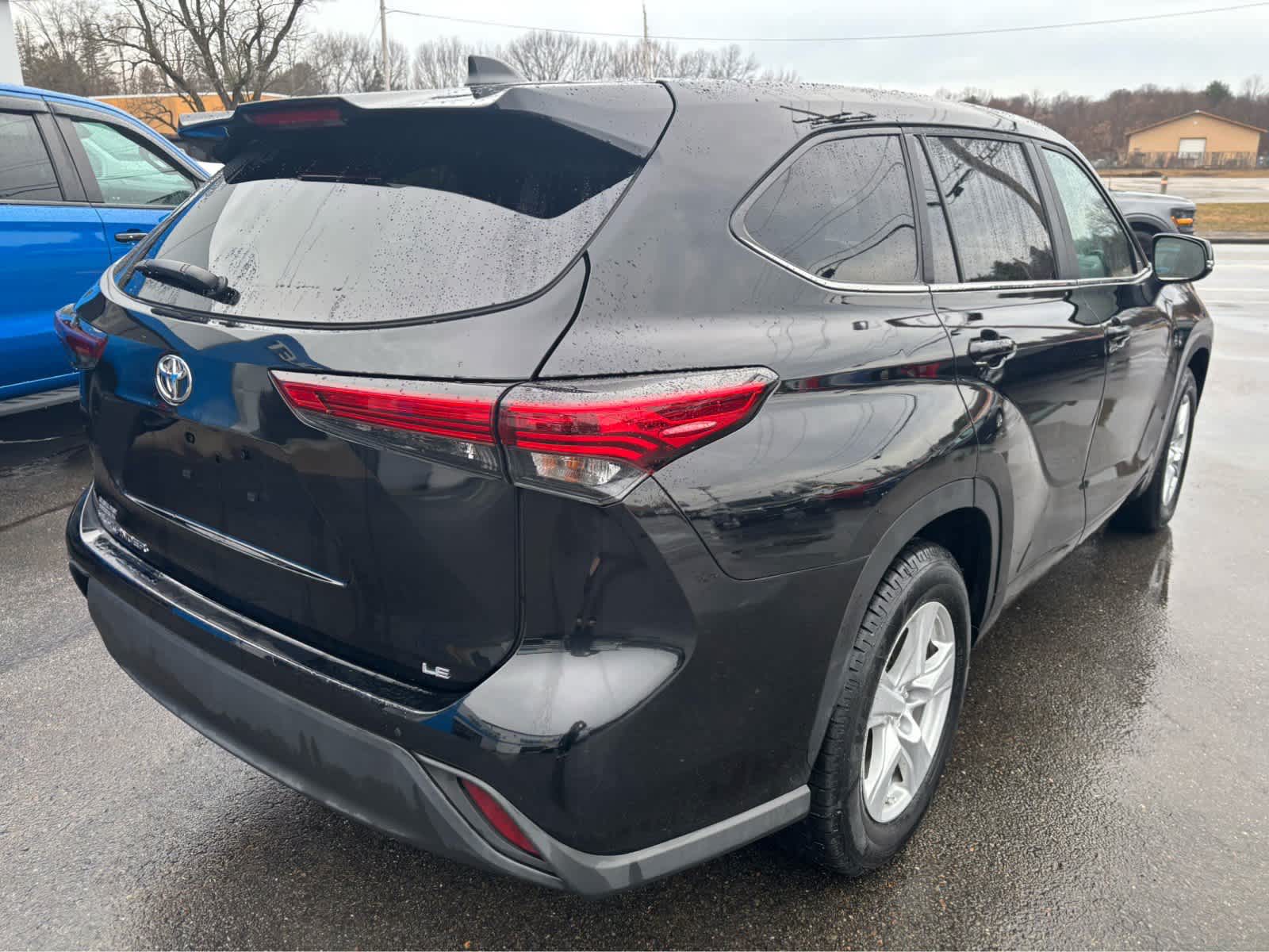 2023 Toyota Highlander L