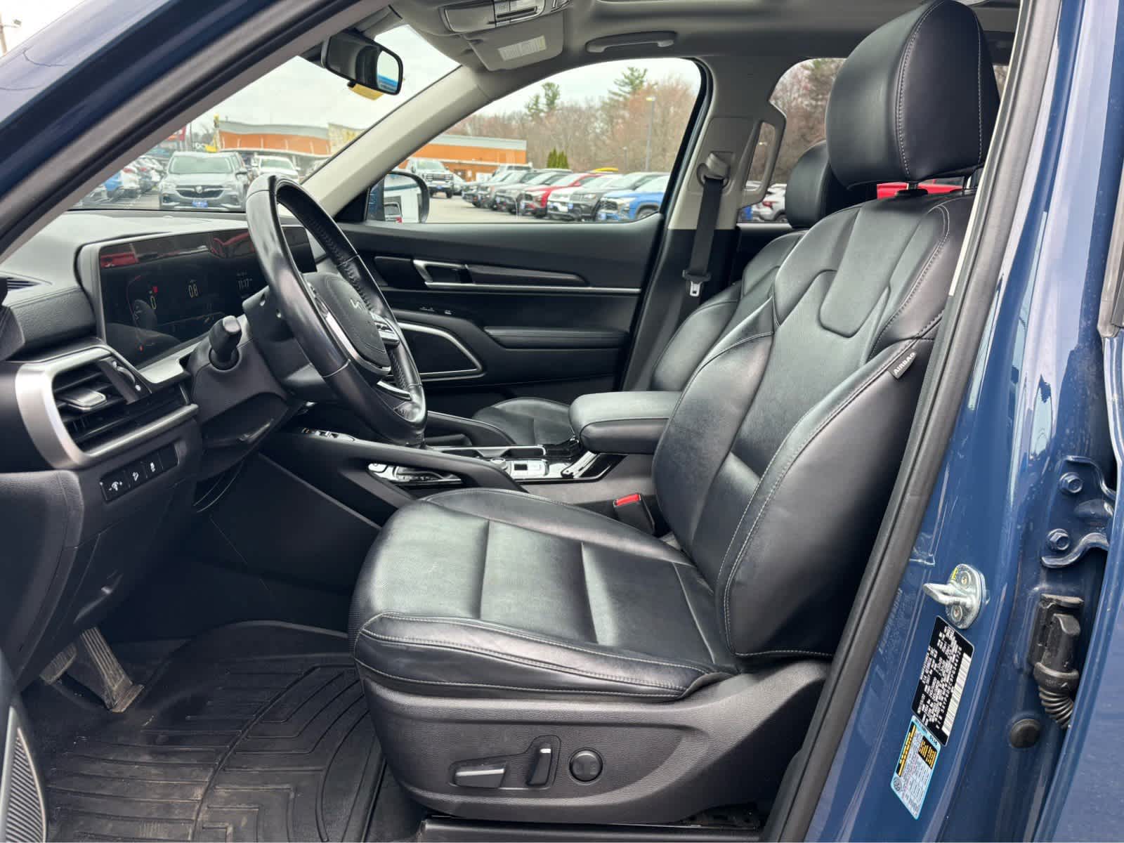 2023 Kia Telluride S