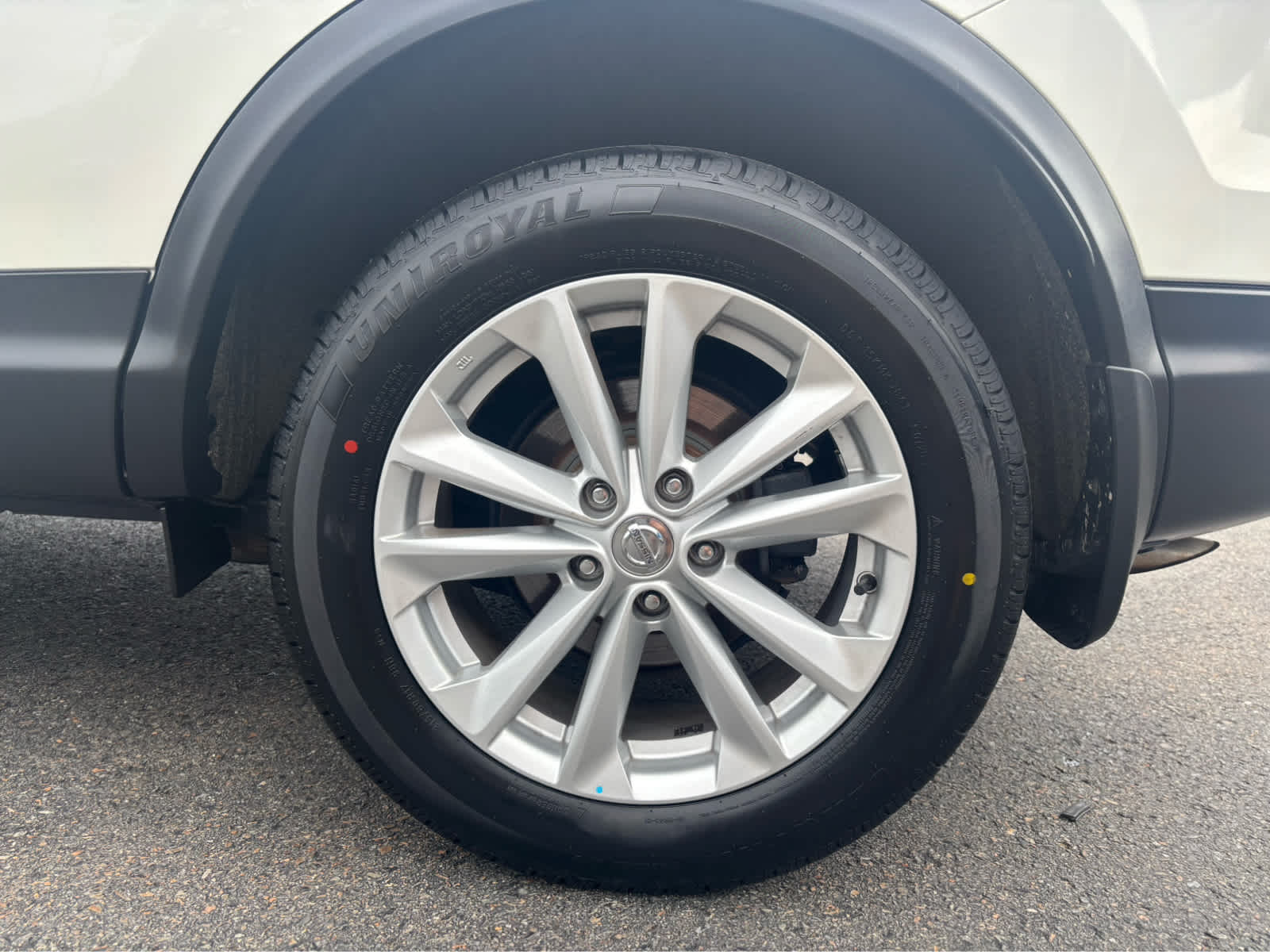 2018 Nissan Rogue Sport SV