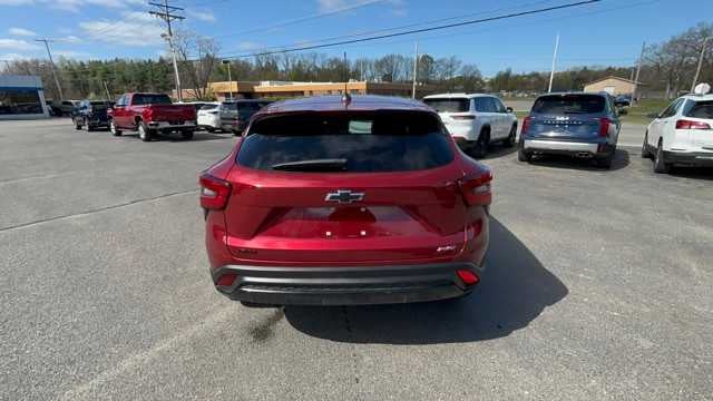 2024 Chevrolet Trax Base