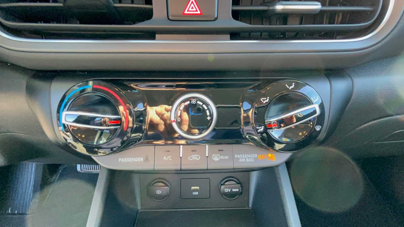 2022 Hyundai Kona SE