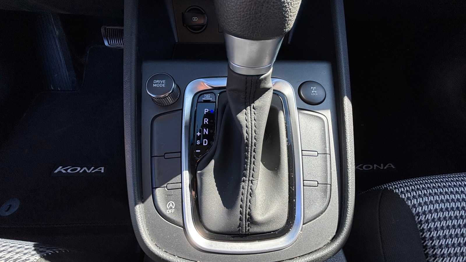 2022 Hyundai Kona SE