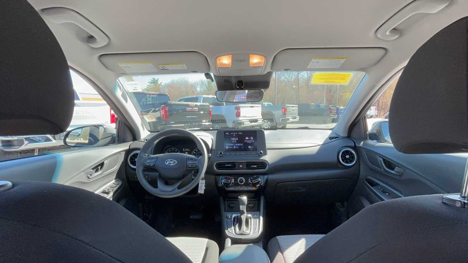 2022 Hyundai Kona SE