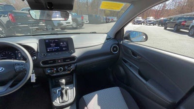 2022 Hyundai Kona SE