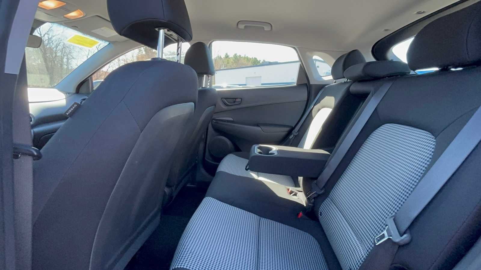 2022 Hyundai Kona SE