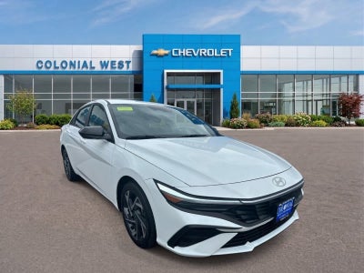 2025 Hyundai Elantra SEL Sport