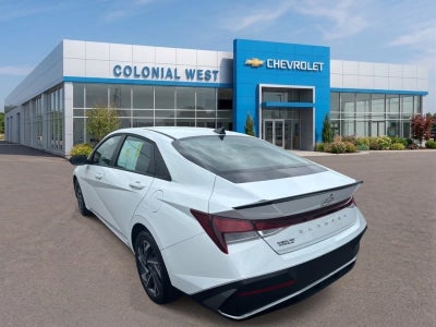 2025 Hyundai Elantra SEL Sport