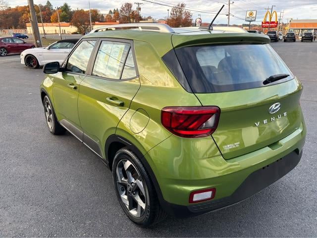 2023 Hyundai Venue SEL