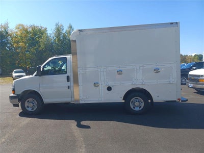 2025 Chevrolet Express Cutaway 3500 1WT