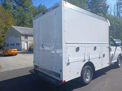 2025 Chevrolet Express Cutaway 3500 1WT