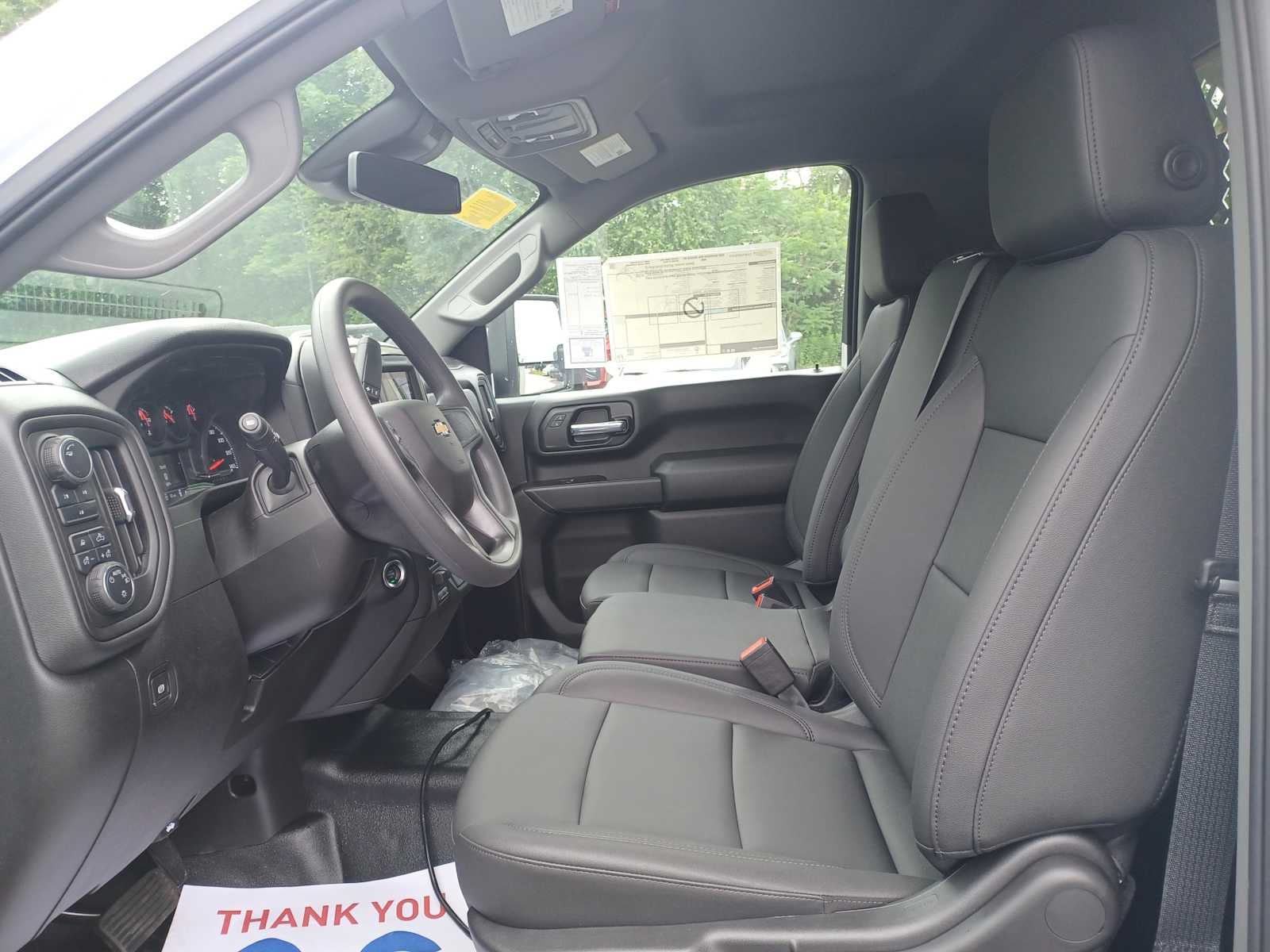 2025 Chevrolet Silverado 3500 HD Chassis Cab Work Truck