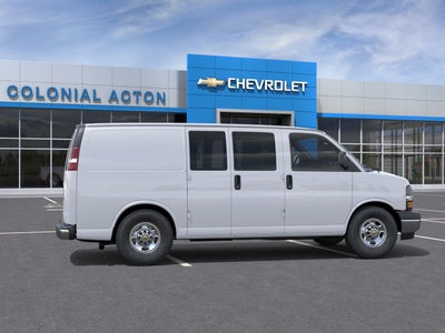 2025 Chevrolet Express Cargo WT